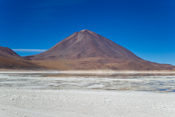 Volcano Licancabur Images